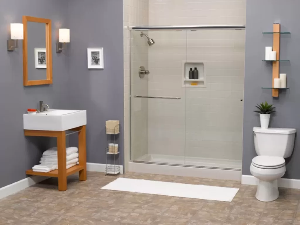 bathroom-remodeling-ozark-mo-tub-to-shower-conversion Tub-to-shower conversion for bathroom remodeling in Ozark, MO